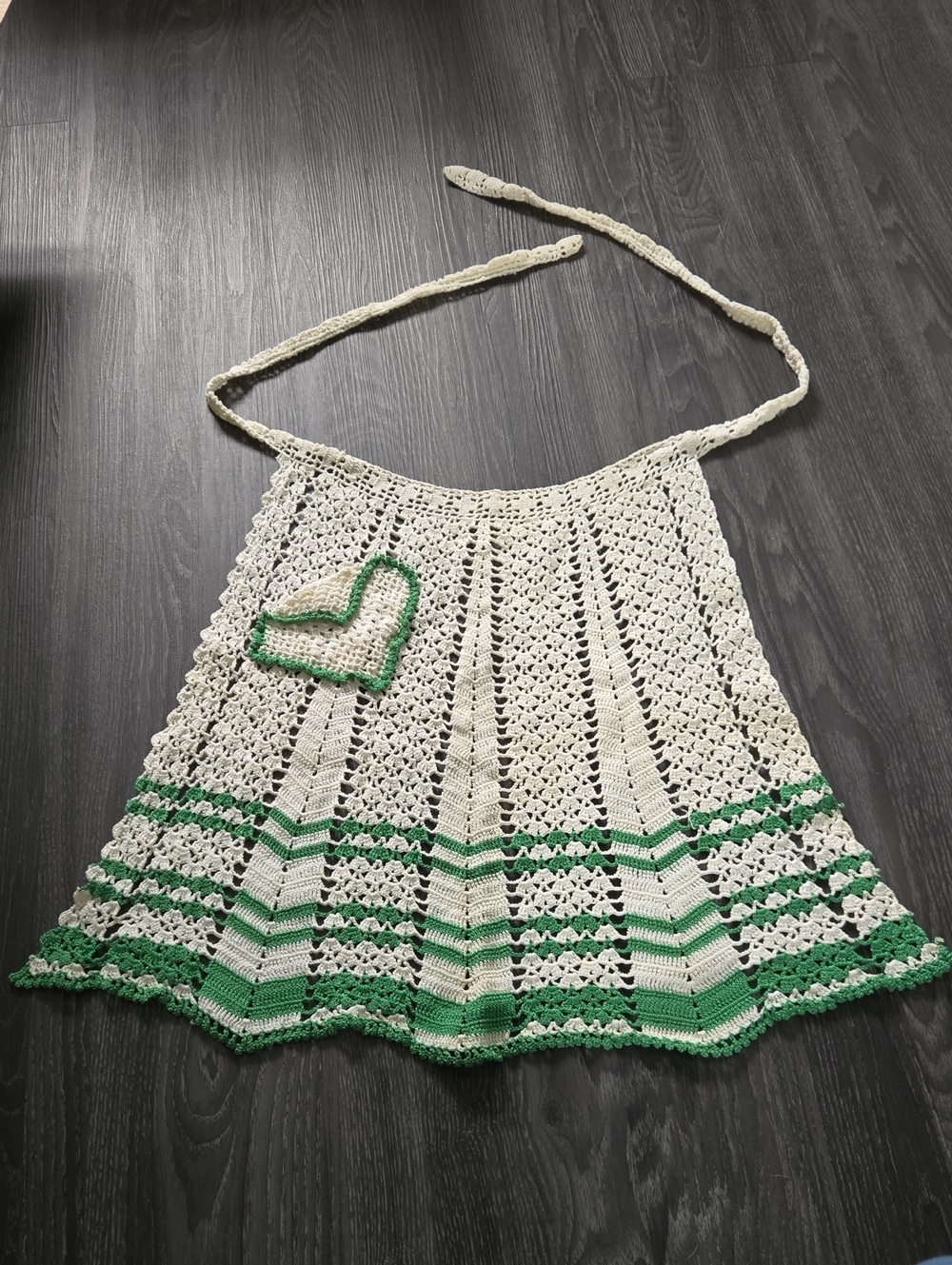 Handmade Crochet Cream/White & Green Apron With Heart-shaped Pocket